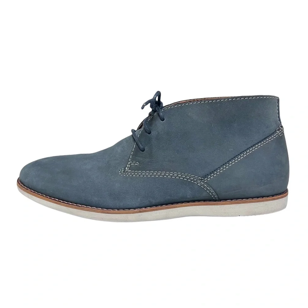 CLARKS‎ Franson Top Navy Nubuck Boots. Size 7.5